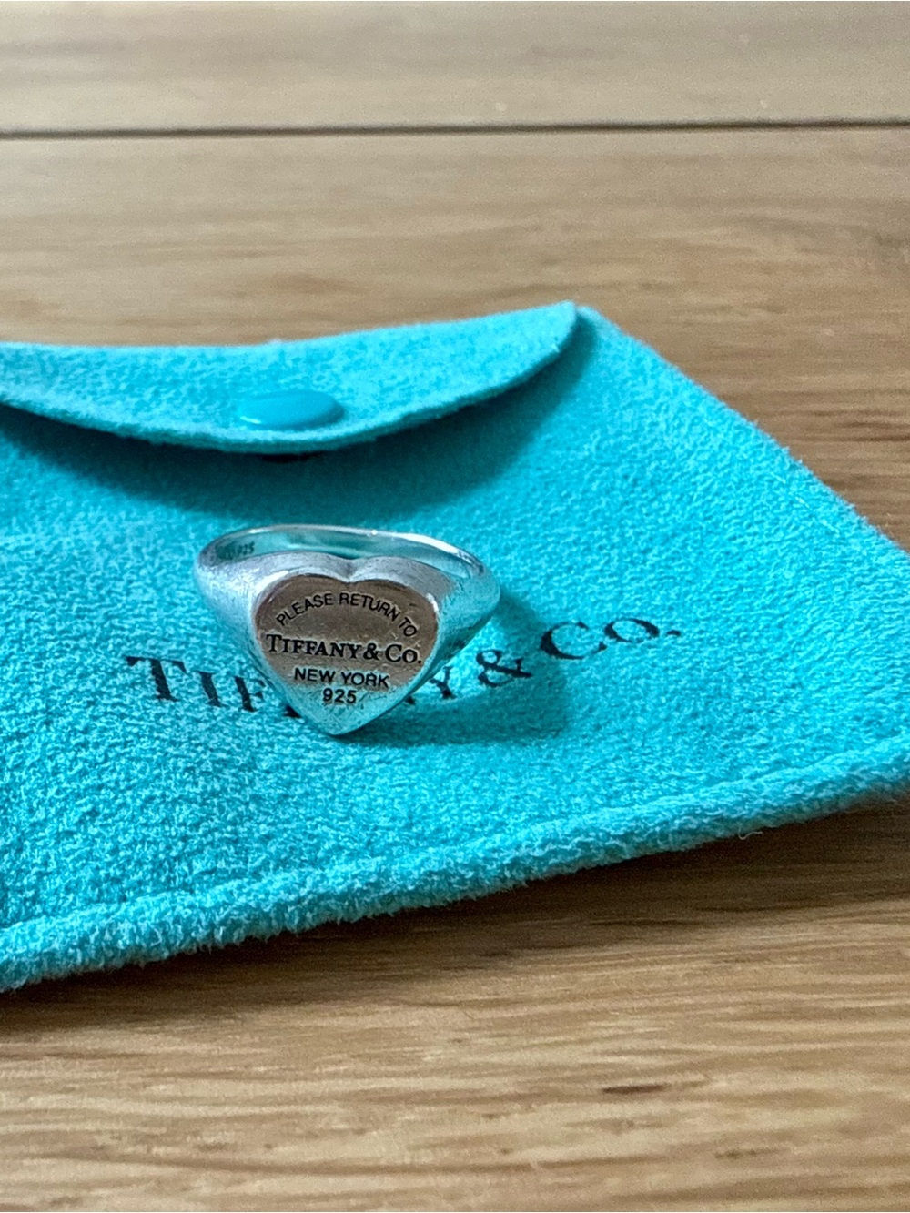 Tiffany & Co Return to Tiffany Signet Ring